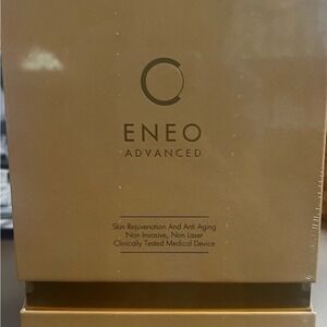 Avologi Scientific Eneo Advanced Thermal LED Red Light Therapy New, Sealed